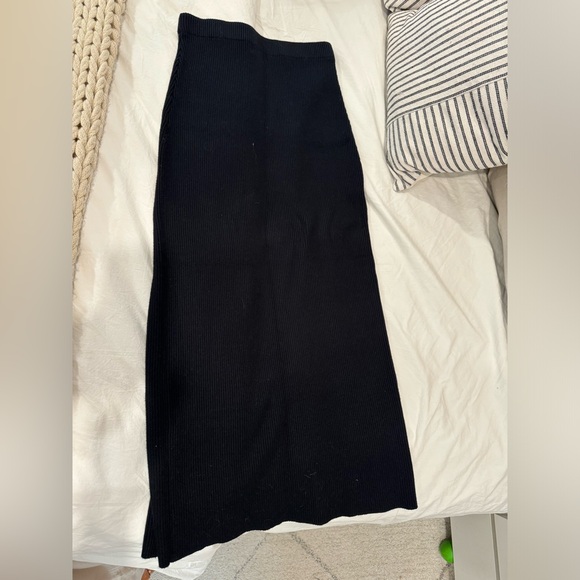 Blythe Maxi Skirt by Pretty Lavish - Picture 4 of 6